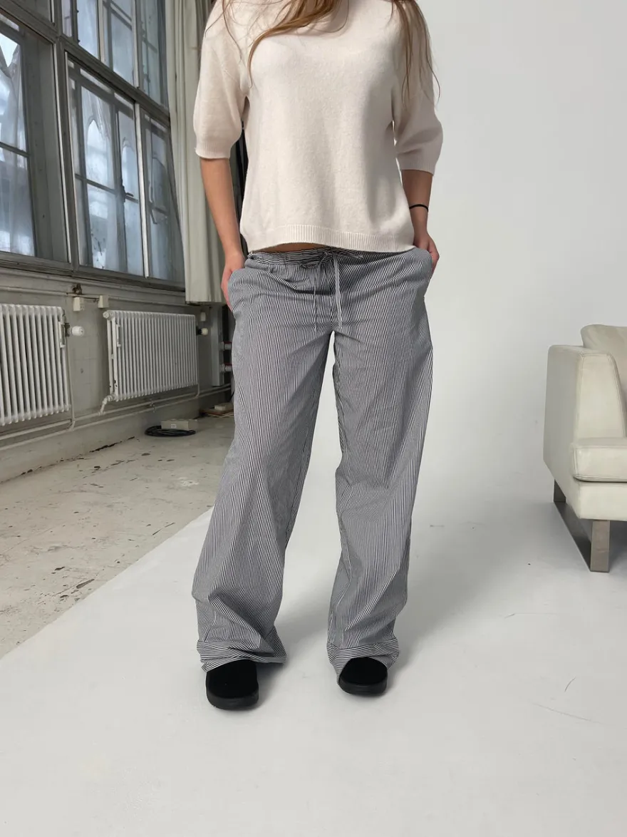 Design By Si Adina lavtaljede bukser med striber - Sort Hot