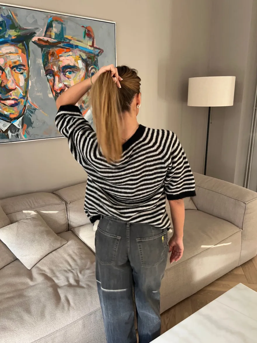 Design By Si Almina strikket t-shirt med striber - Sort/hvid Sale