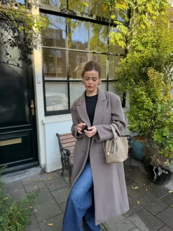 Design By Si Alva oversized frakke - Taupe Hot