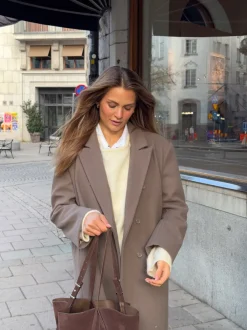 Design By Si Alva oversized frakke - Taupe Hot