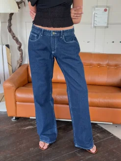 Design By Si Alvina jeans med blomsterdetalje - Mørk denim Online
