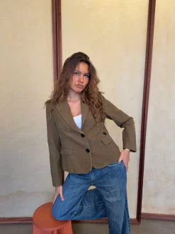 Design By Si Anahita kort blazer - Kaki Online