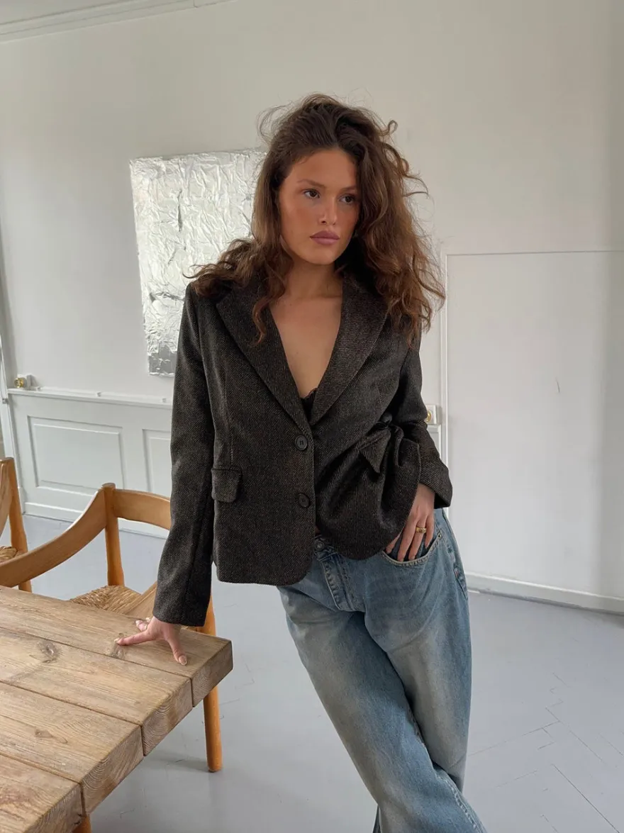 Design By Si Anahita kort blazer - Mørkebrun/Sort Hot