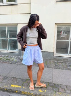 Design By Si Andrea shorts med striber - Blå/hvid Clearance
