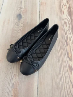 Design By Si Anelia ballerina - Sort Discount