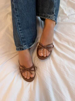 Design By Si Anna mules med sløjfedetalje - Brun Best