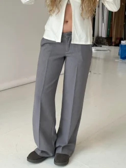 Design By Si Anna Olympia lavtaljede suit bukser - Grå Online