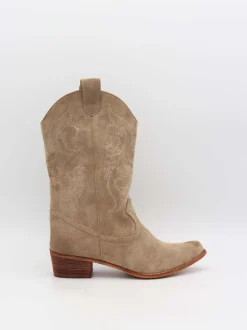 Design By Si Bassau Cowboystøvler i beige imiteret ruskind Outlet