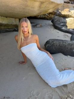Design By Si Bludina maxikjole med blonder - Hvid Online