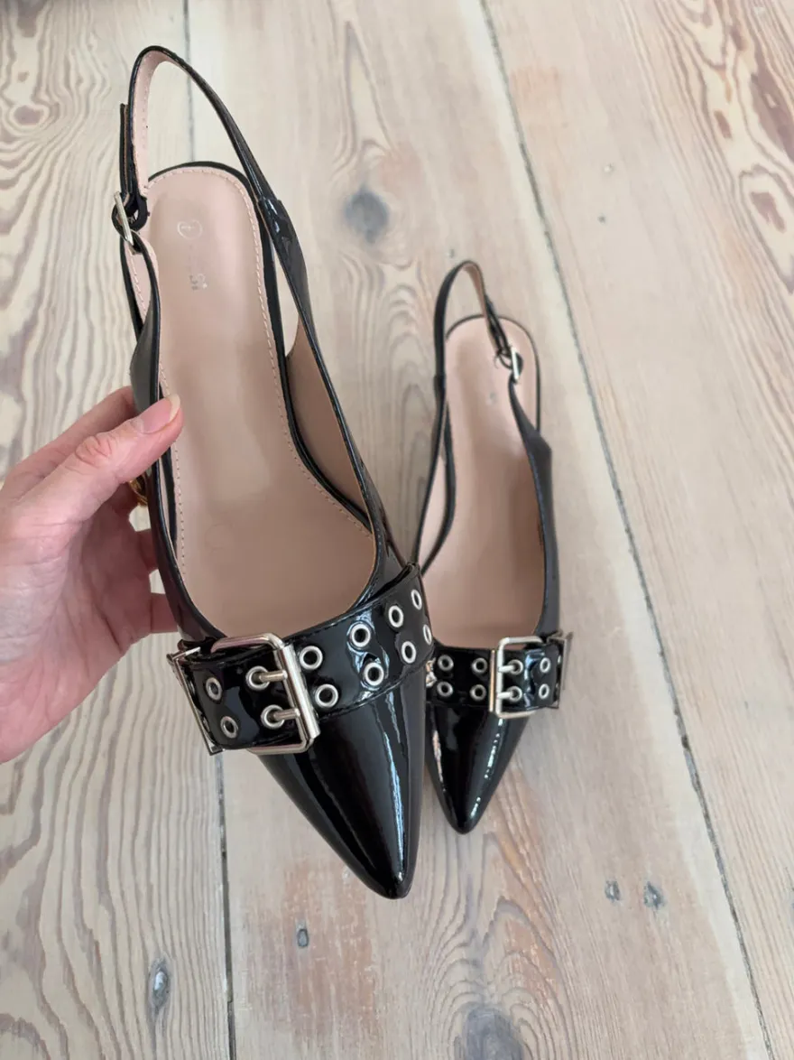 Design By Si Bobla mules med spænde - Sort