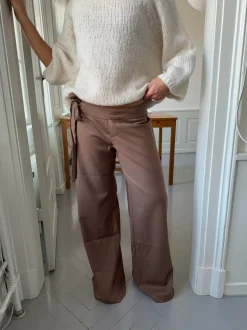 Design By Si Buka bukser med bindebånd og striber - Brun Best