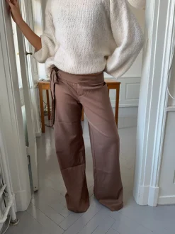 Design By Si Buka bukser med bindebånd og striber - Brun Best