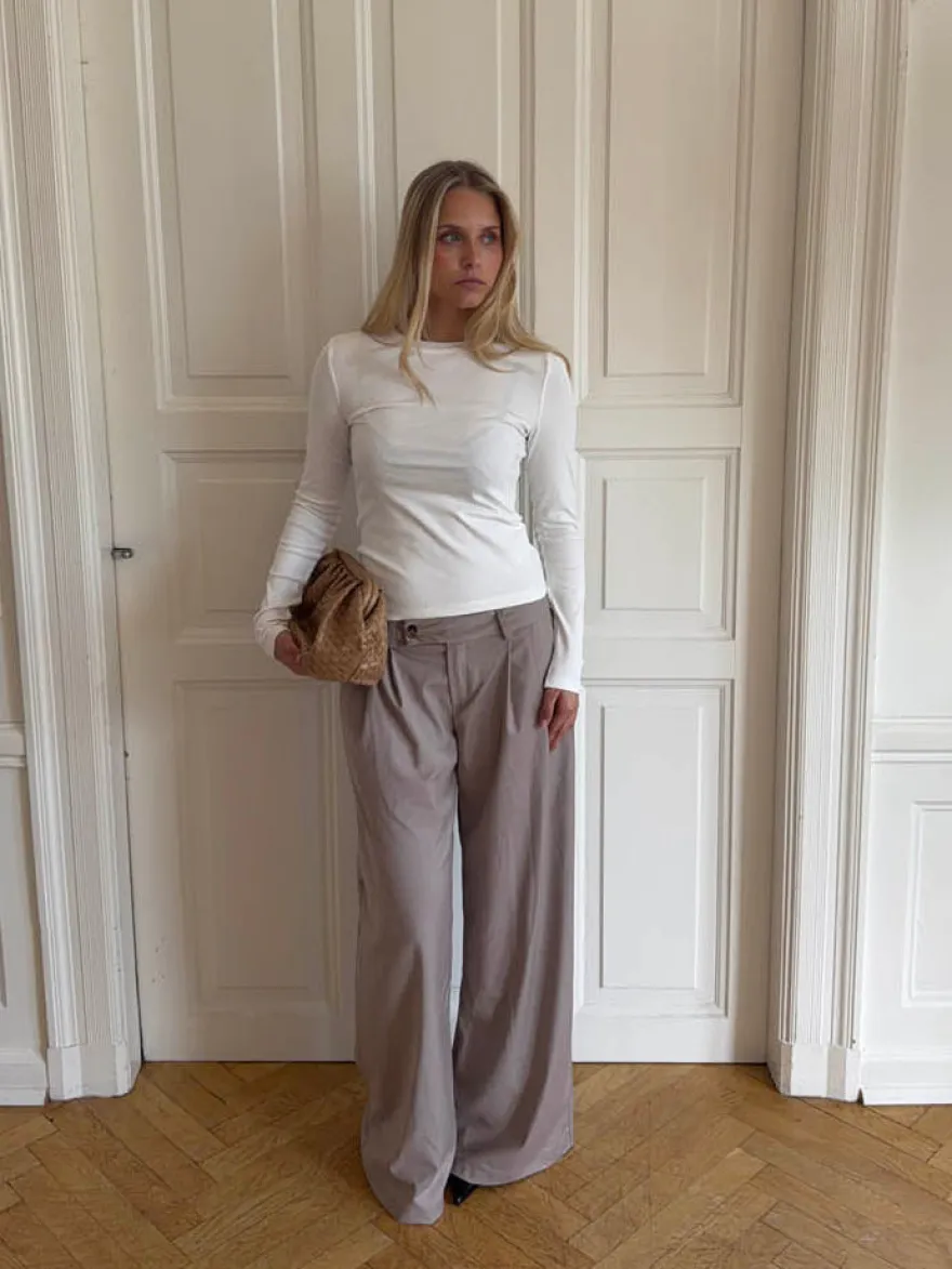 Design By Si Camilla oversized suitbukser - Beige Online