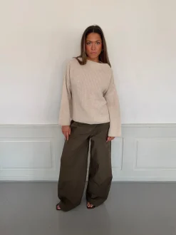 Design By Si Cholana striktrøje med åben ryg - Beige Online