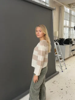 Design By Si Christelle striktrøje med striber - Beige/off white Sale