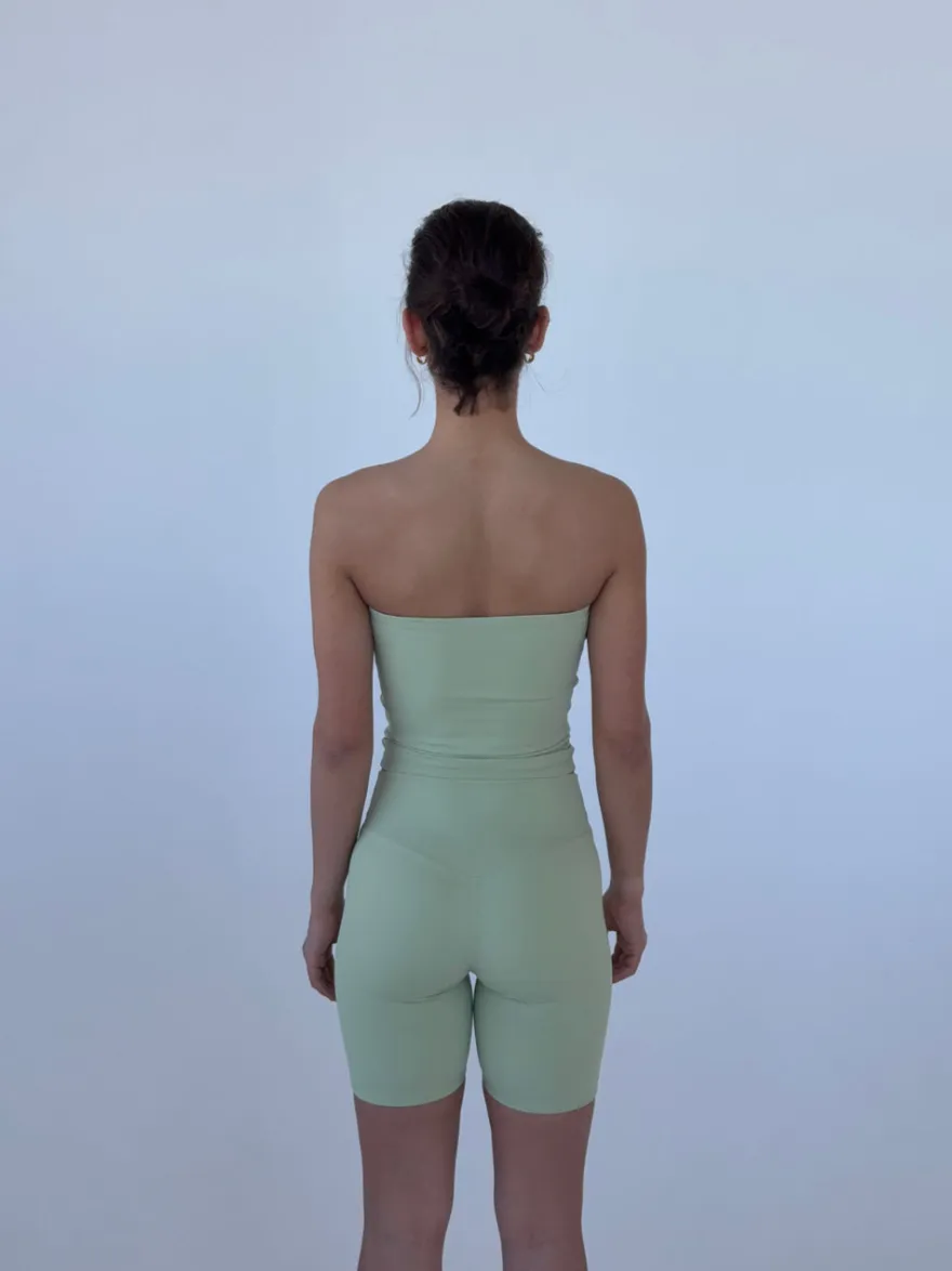Design By Si Core tube top - Matcha Sale