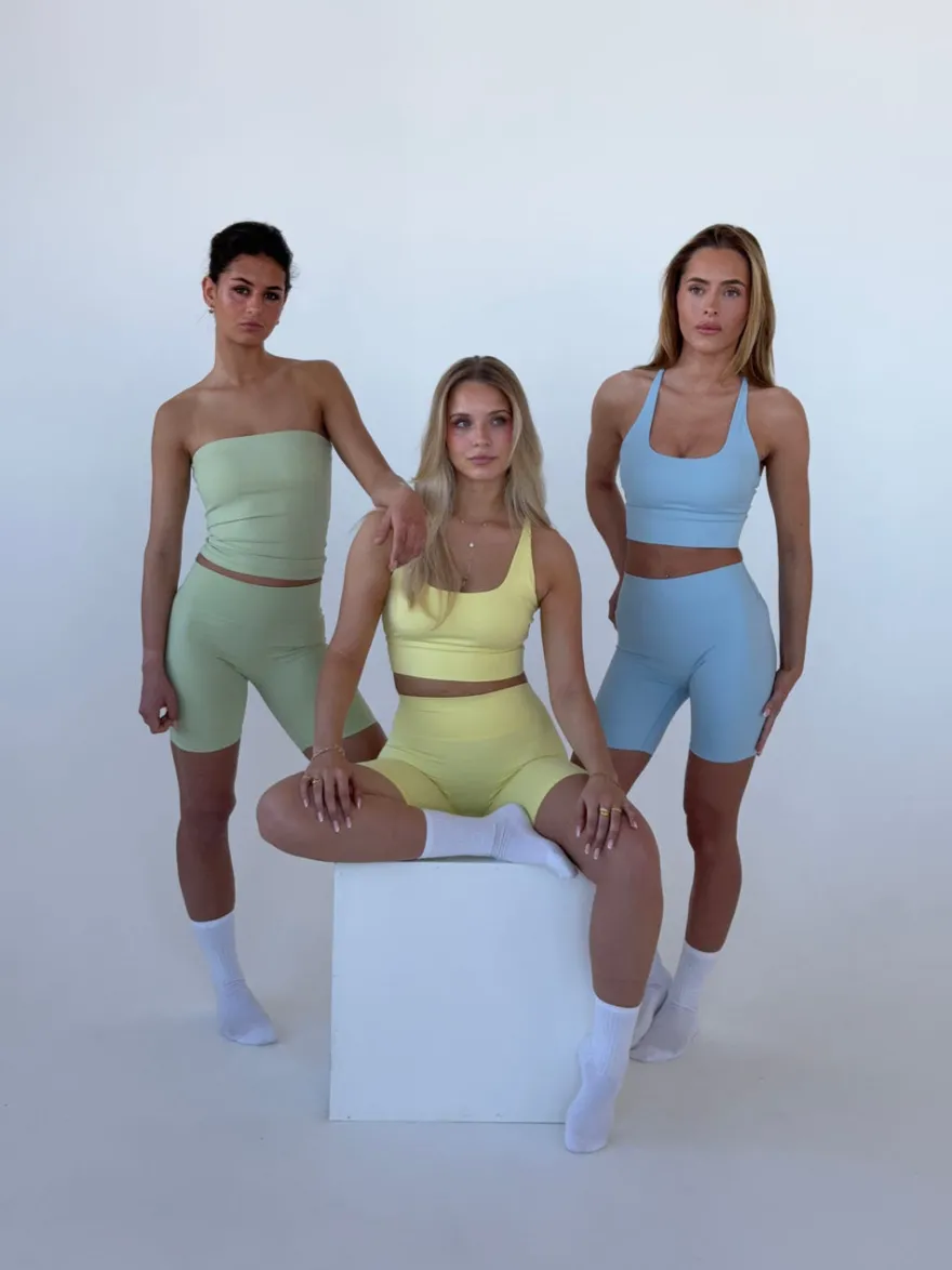 Design By Si Core tube top - Matcha Sale