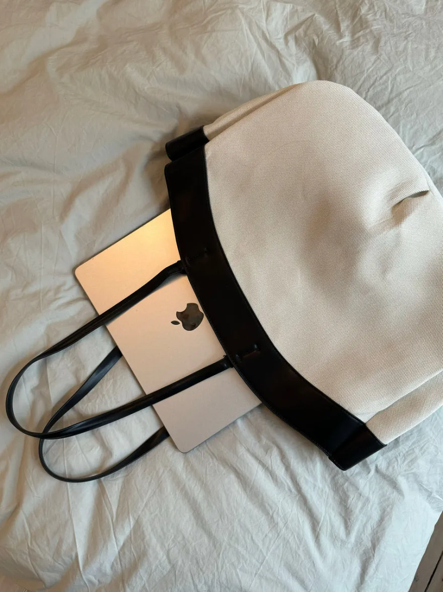 Design By Si Dehli skuldertaske - Off white/sort New