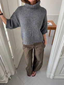 Design By Si Dubleo striktrøje med korteærmer - Grå Hot
