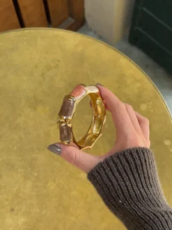 Design By Si Ebony armbånd med striber - Koral/brun/guld/off white Clearance