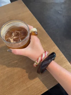 Design By Si Eivora armbånd med striber - Rosa/Lyserød/hvid Discount