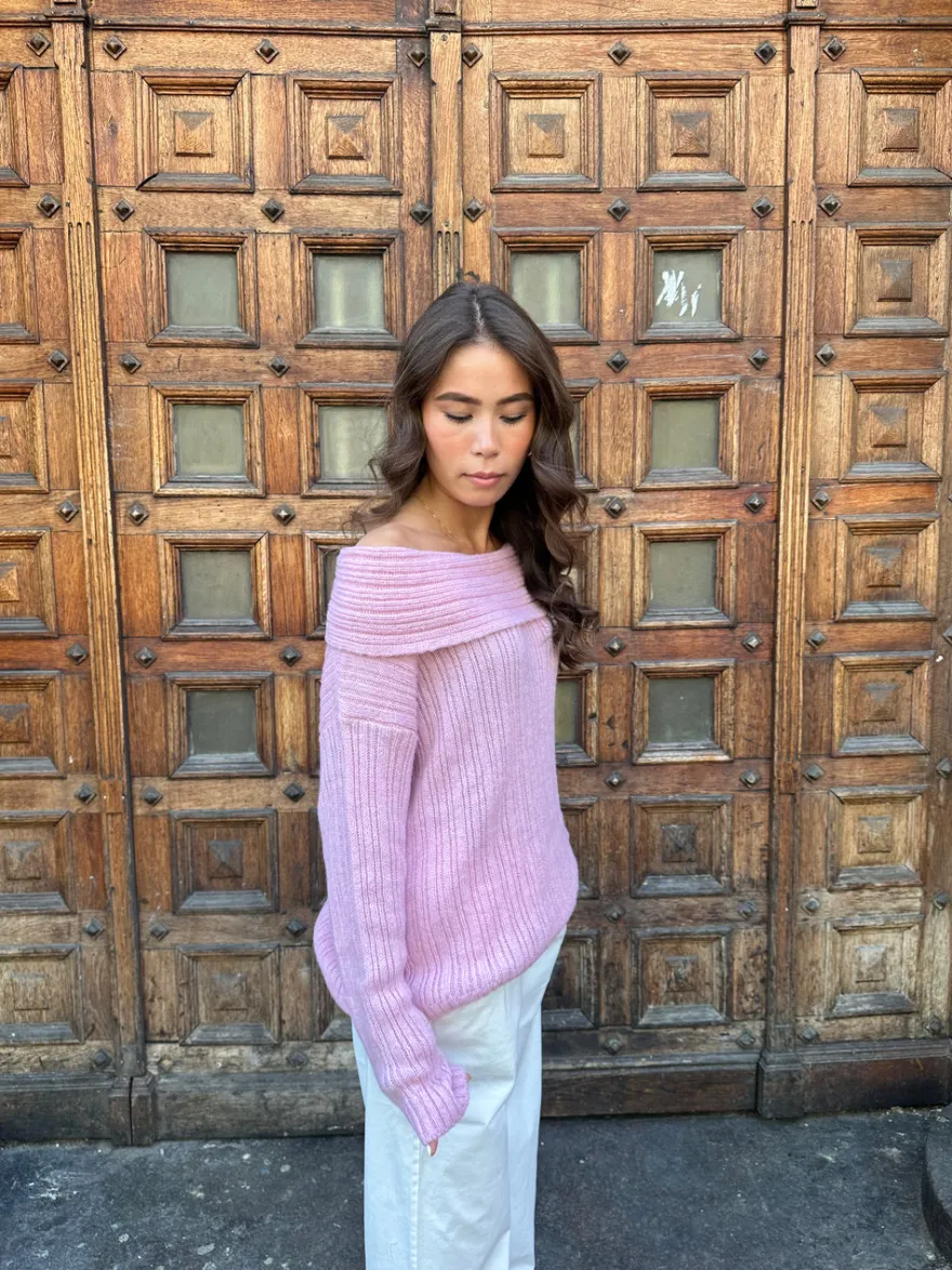 Design By Si Elinor off shoulder strik - Lyserød Discount