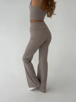 Design By Si Essential flared pants - Ash Best