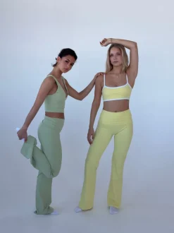 Design By Si Essential flared pants - Matcha Hot