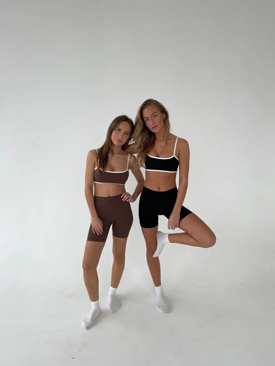 Design By Si Essential shorts - Espresso Clearance