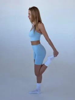 Design By Si Essential shorts - Sky Sale