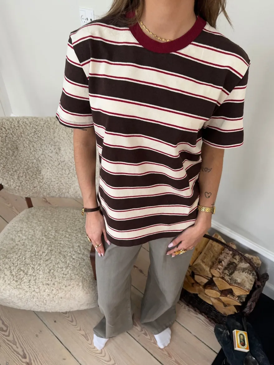 Design By Si Estella stribet t-shirt - Brun/bordeaux Outlet
