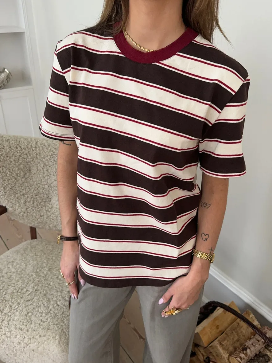 Design By Si Estella stribet t-shirt - Brun/bordeaux Outlet