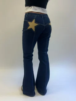 Design By Si Flared star jeans med guld stjerne - Mørk denim Clearance