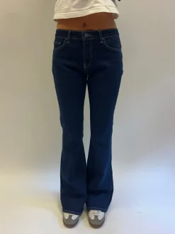 Design By Si Flared star jeans med guld stjerne - Mørk denim Clearance