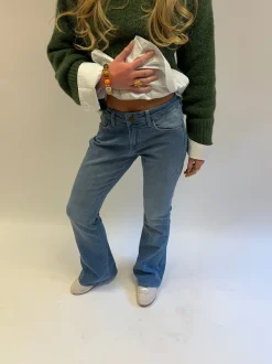 Design By Si Flared star jeans med navy stjerne - Lys denim Clearance
