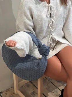 Design By Si Florence taske i ruskind - Støvet blå Outlet