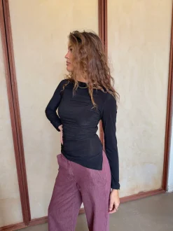 Design By Si Florine bluse med lange ærmer - Sort