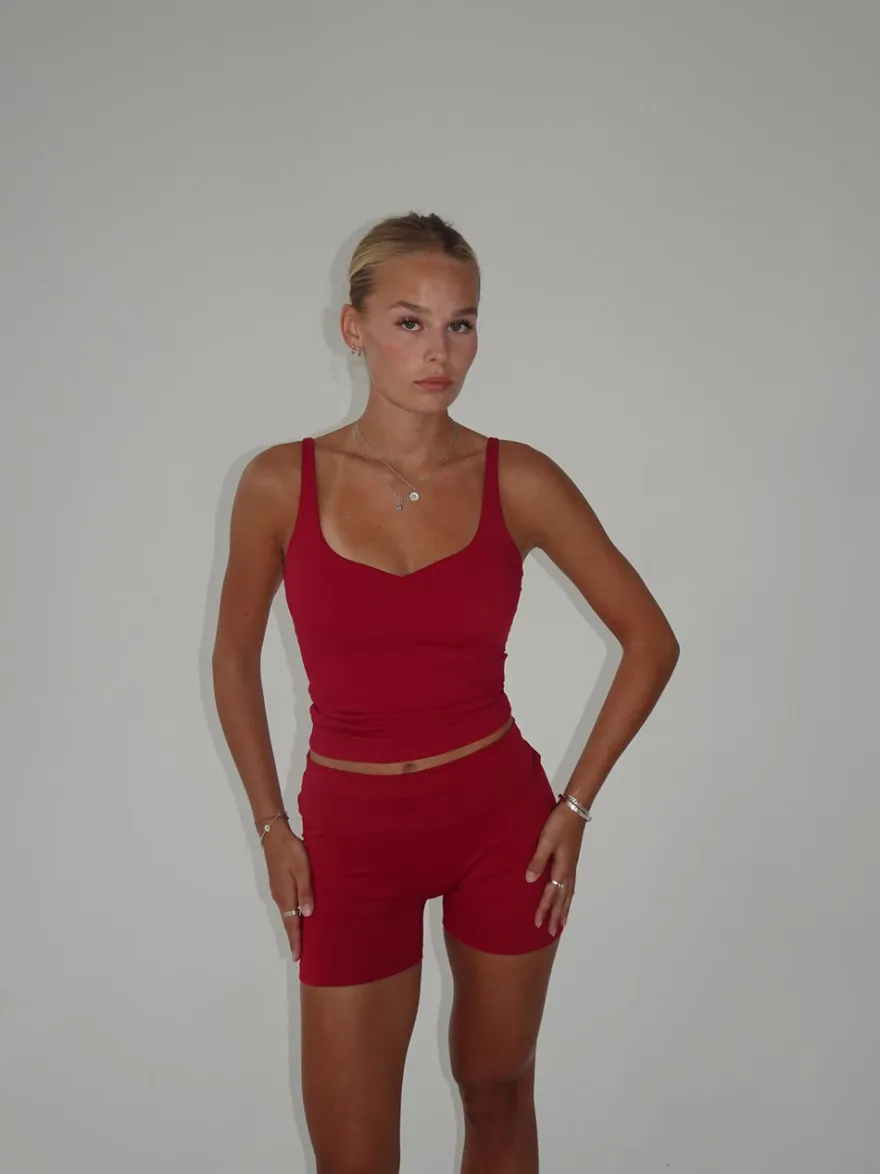 Design By Si Folded essential shorts - Cherry Hot