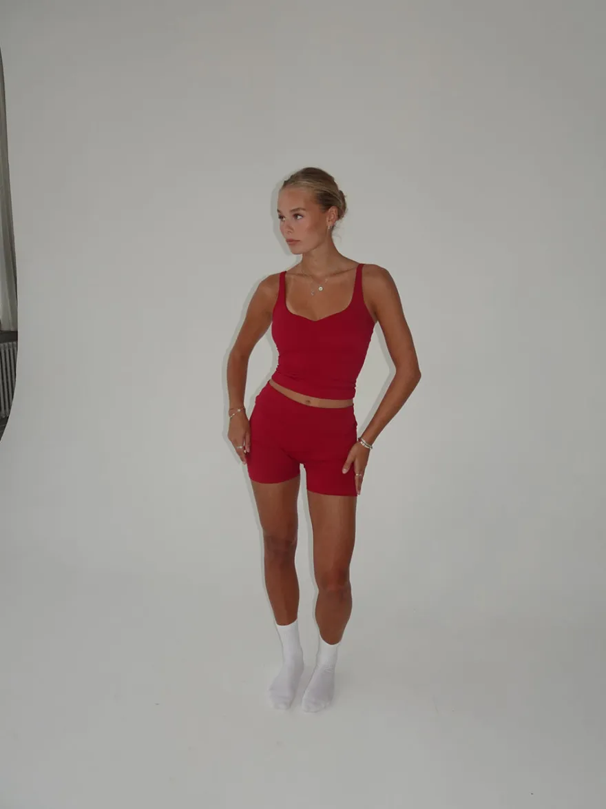 Design By Si Folded essential shorts - Cherry Hot