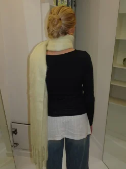 Design By Si Gale tørklæde - Lysegul