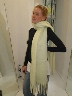 Design By Si Gale tørklæde - Lysegul