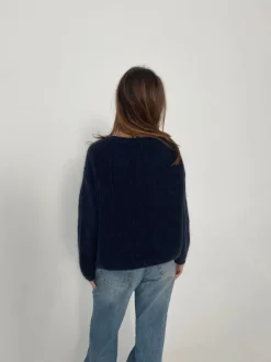 Design By Si Genevieve striktrøje - Navy Sale
