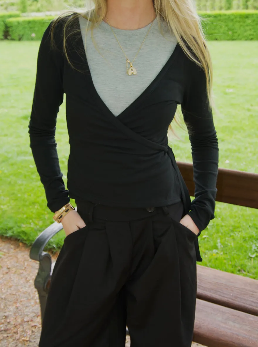 Design By Si Hekla bluse med bindebånd - Sort New