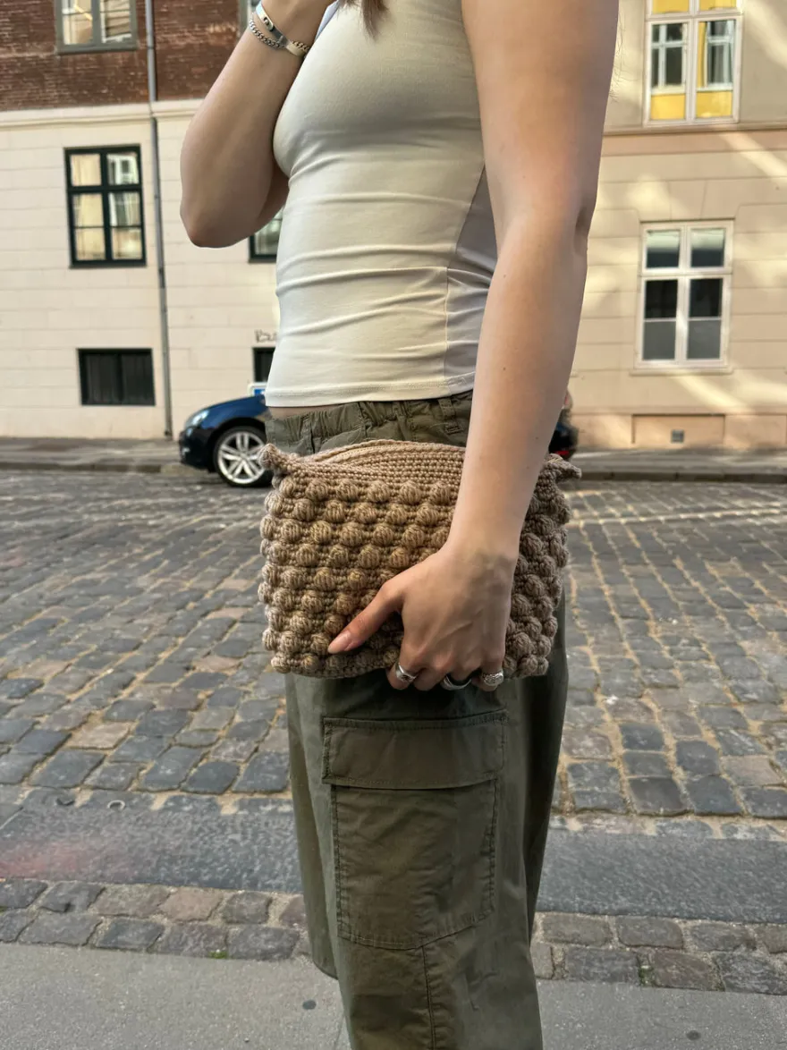 Design By Si Hæklet clutch - Beige Online