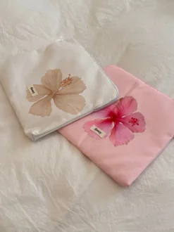 Design By Si Honey computer sleeve - Lyserød med pink blomst Discount
