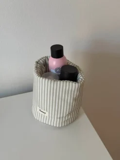 Design By Si Honey lille opbevaring med striber -Hvid/grøn Discount