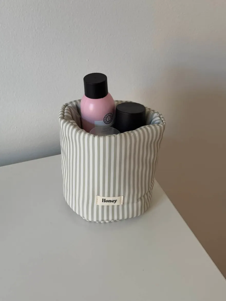 Design By Si Honey lille opbevaring med striber -Hvid/grøn Discount