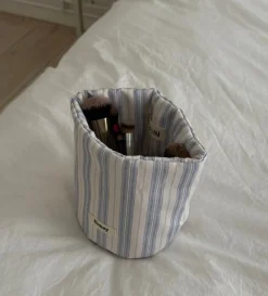 Design By Si Honey lille stof opbevaring - Hvid/blå striber