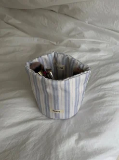 Design By Si Honey lille stof opbevaring - Hvid/blå striber