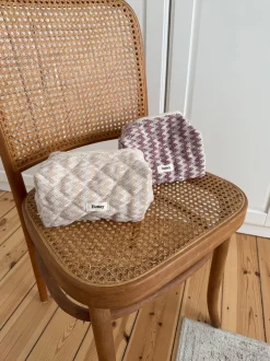Design By Si Honey lille toilettaske med mønster - Beige/rød